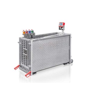 Mobile scale for individual pig weighing, designed to provide fast,